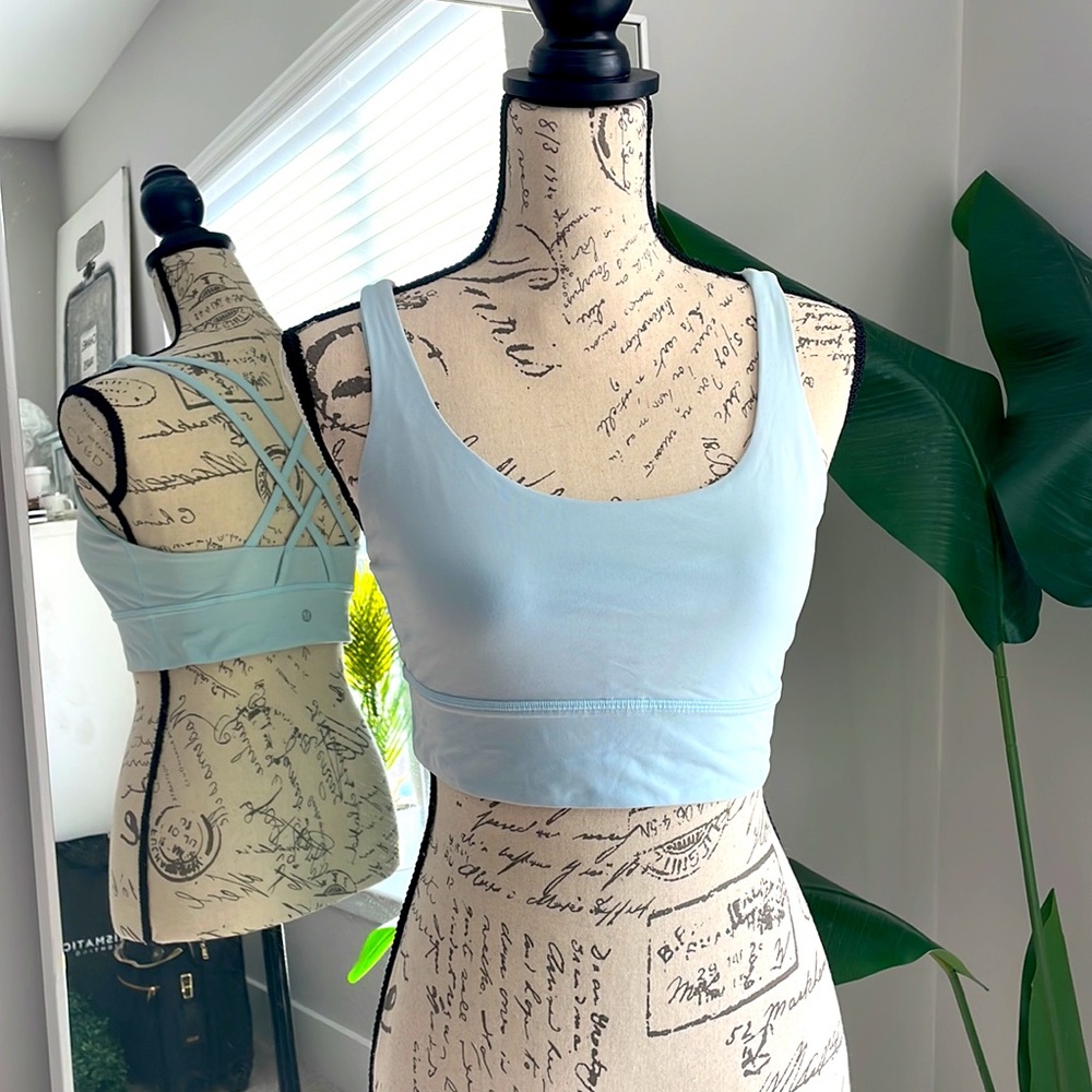Lululemon icing blue sports bra
